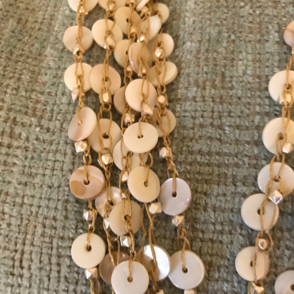 Shell Necklace - Picture 7 of 13